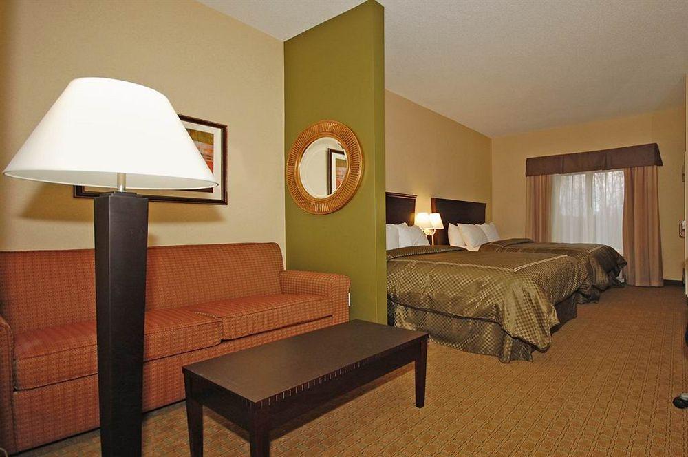 University Inn Vestal Номер фото