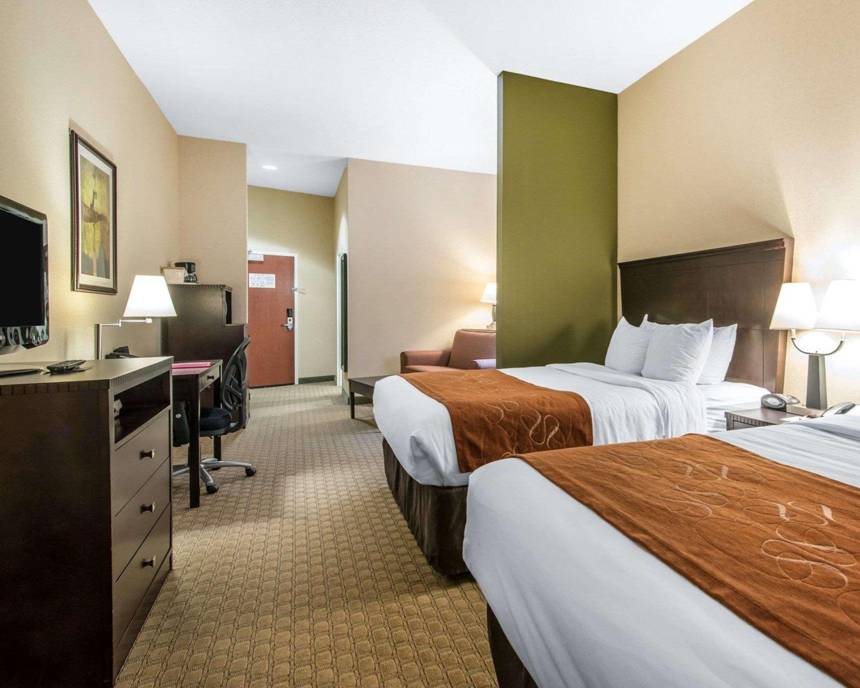 University Inn Vestal Экстерьер фото
