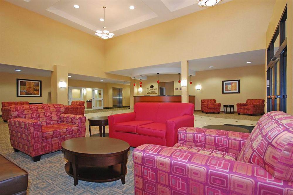University Inn Vestal Экстерьер фото